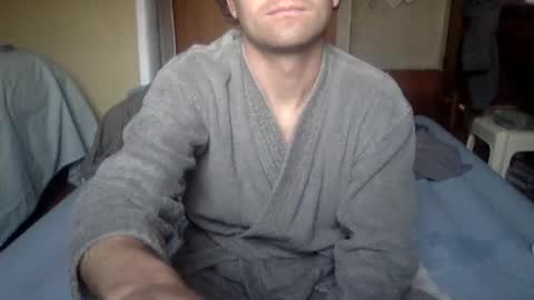 Snapshot of yourboytoy2121 chatting on 12/18/24, 02:28 boytoy online show from 12/18/24, 02:28