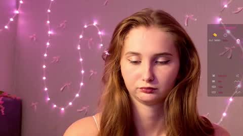 creamysister online show from 11/07/25, 09:59