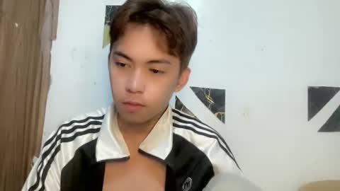Snapshot of yourcummer_april chatting on 06/03/26, 06:05 April online show from 06/03/26, 06:05