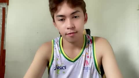 Snapshot of yourcummer_april chatting on 06/06/26, 07:13 April online show from 06/06/26, 07:13