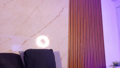 Snapshot of yourcutemolly chatting on 10/08/25, 03:59 Selena online show from 10/08/25, 03:59