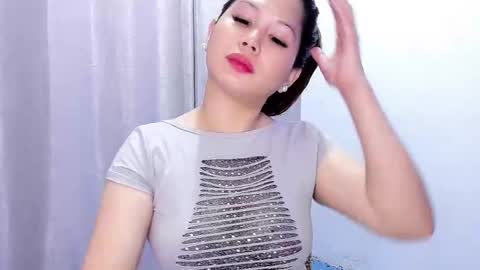 3hi im  Angel glad to see you  3 online show from 12/23/24, 10:32