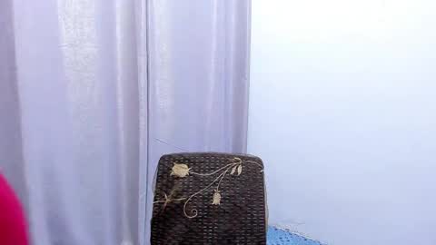 Snapshot of yourdirtyangels chatting on 01/26/25, 01:31 3hi im Angel glad to see you 3 online show from 01/26/25, 01:31