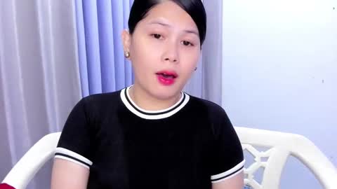 Snapshot of yourdirtyangels chatting on 11/11/25, 07:41 3hi im Angel glad to see you 3 online show from 11/11/25, 07:41