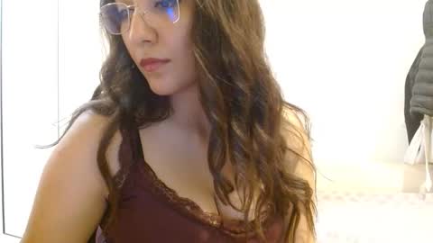 yourdreamgirl903309 online show from 11/07/25, 08:20