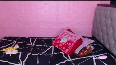yourdreamisabell online show from 12/23/24, 02:45