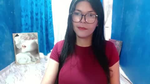 Snapshot of youre_sweet_ninya chatting on 08/05/26, 11:39 youre_sweet_ninya online show from 08/05/26, 11:39