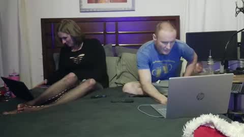 Snapshot of yourex6938 chatting on 12/22/25, 03:03 yourex6938 online show from 12/22/25, 03:03