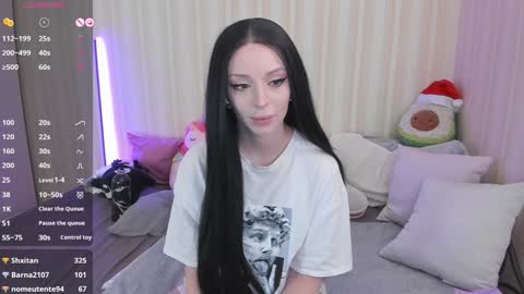 Mary online show from 01/06/25, 11:40