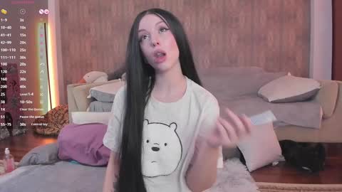 Mary online show from 03/12/25, 08:41