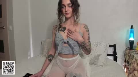 Snapshot of youreyeshere chatting on 03/13/26, 04:02 Dari online show from 03/13/26, 04:02