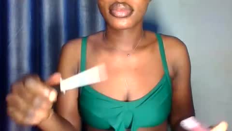 favcamgirl online show from 01/18/26, 06:28