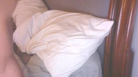 Snapshot of yourfavcouplee chatting on 02/12/25, 10:46 just a pawg and BBC online show from 02/12/25, 10:46