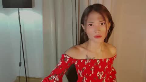 Snapshot of yourfavoraterica chatting on 03/04/25, 08:35 RICA online show from 03/04/25, 08:35