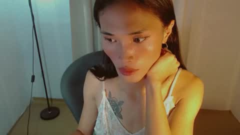 Snapshot of yourfavoraterica chatting on 03/05/25, 12:44 RICA online show from 03/05/25, 12:44