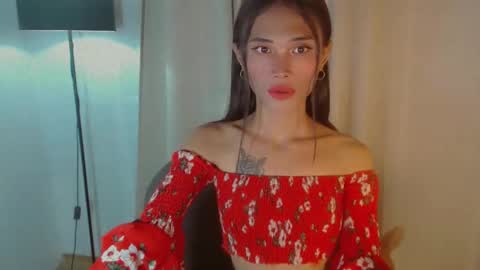 Snapshot of yourfavoraterica chatting on 03/08/25, 08:33 RICA online show from 03/08/25, 08:33