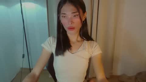 Snapshot of yourfavoraterica chatting on 03/11/25, 10:29 RICA online show from 03/11/25, 10:29