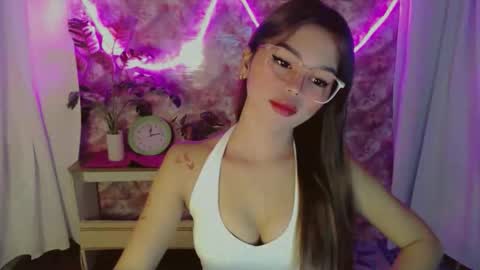 Snapshot of yourfavoratesunshine chatting on 04/05/26, 08:50 Sunshine online show from 04/05/26, 08:50