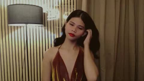 Vivian online show from 11/09/25, 08:51