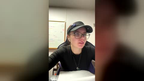 yourfavoriteshorty online show from 02/26/26, 07:40