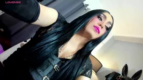  not into STINGY and CHEAP people online show from 10/18/25, 03:31