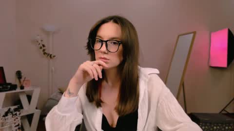 Chloe online show from 01/24/25, 07:39