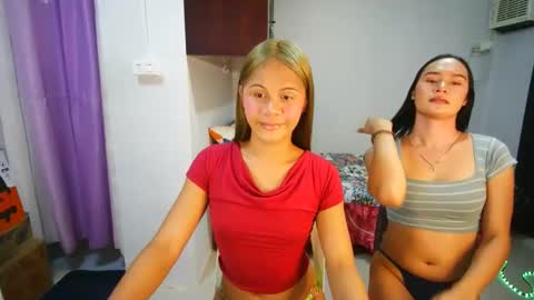 Snapshot of yourfucking349575 chatting on 11/06/25, 04:35 Angela online show from 11/06/25, 04:35