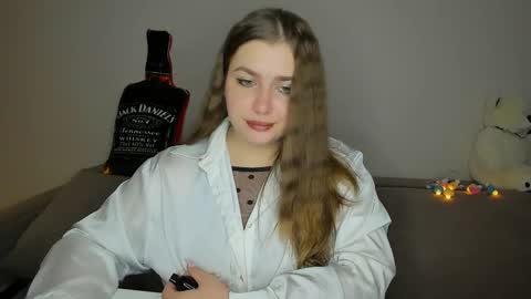 yourgem__ online show from 01/06/25, 04:34