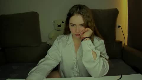 Snapshot of yourgem__ chatting on 03/29/26, 02:06 yourgem__ online show from 03/29/26, 02:06
