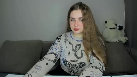 Snapshot of yourgem__ chatting on 04/06/26, 03:04 yourgem__ online show from 04/06/26, 03:04