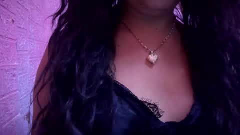 Snapshot of yourgirl_siam chatting on 11/22/25, 02:10 siam do tab00 and dirty show online show from 11/22/25, 02:10