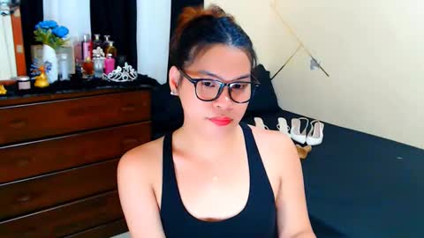 Snapshot of yourgoddesscruella chatting on 03/14/26, 06:52 yourgoddesscruella online show from 03/14/26, 06:52