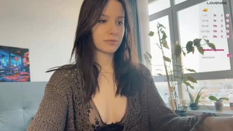 Aida online show from 12/17/24, 08:34