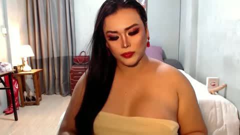 Cassy online show from 12/19/24, 01:28