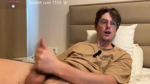 Chris online show from 04/30/26, 07:36