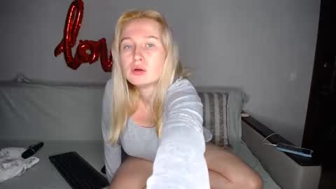 Iamyourdream online show from 02/16/25, 09:16