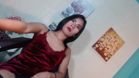 Snapshot of yourhottie_winxxx chatting on 01/20/25, 09:22 Mauie  online show from 01/20/25, 09:22
