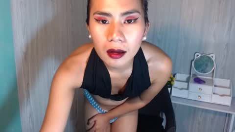 Snapshot of yourhottie_winxxx chatting on 02/28/25, 07:35 Mauie  online show from 02/28/25, 07:35