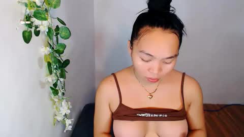 yourhumiliationgirl online show from 12/01/25, 11:59
