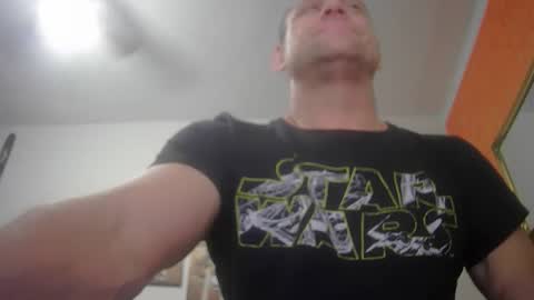 Snapshot of yourhusband987 chatting on 10/27/25, 12:20 yourhusband987 online show from 10/27/25, 12:20