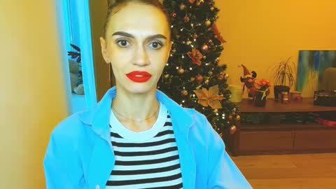 Snapshot of yourladysunshine chatting on 01/07/26, 08:50 Ksyusha online show from 01/07/26, 08:50