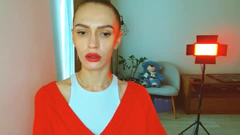 Snapshot of yourladysunshine chatting on 02/15/26, 07:51 Ksyusha online show from 02/15/26, 07:51