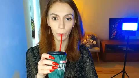 Snapshot of yourladysunshine chatting on 02/24/26, 08:23 Ksyusha online show from 02/24/26, 08:23