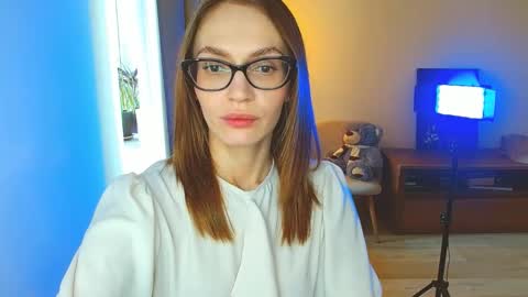 Snapshot of yourladysunshine chatting on 02/28/26, 08:37 Ksyusha online show from 02/28/26, 08:37