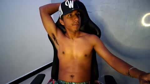 Your Latin Mamba online show from 10/20/25, 03:40