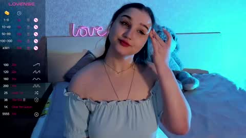 Snapshot of yourlex chatting on 01/27/25, 03:28 Alex online show from 01/27/25, 03:28