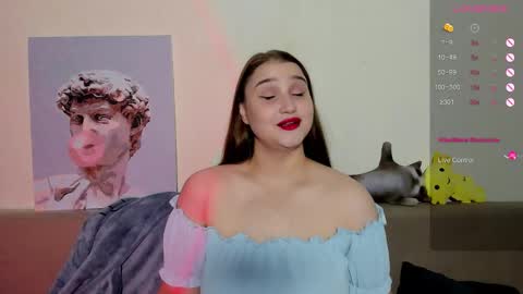 Snapshot of yourlex chatting on 10/29/25, 01:46 Alex online show from 10/29/25, 01:46