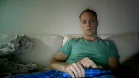 yourlove8523 online show from 09/17/25, 08:38