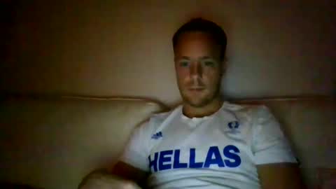 yourlove8523 online show from 09/24/25, 04:27