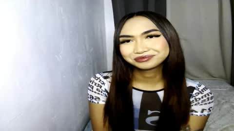 Snapshot of yourlovebella88 chatting on 02/19/25, 03:16 yourlovebella88 online show from 02/19/25, 03:16